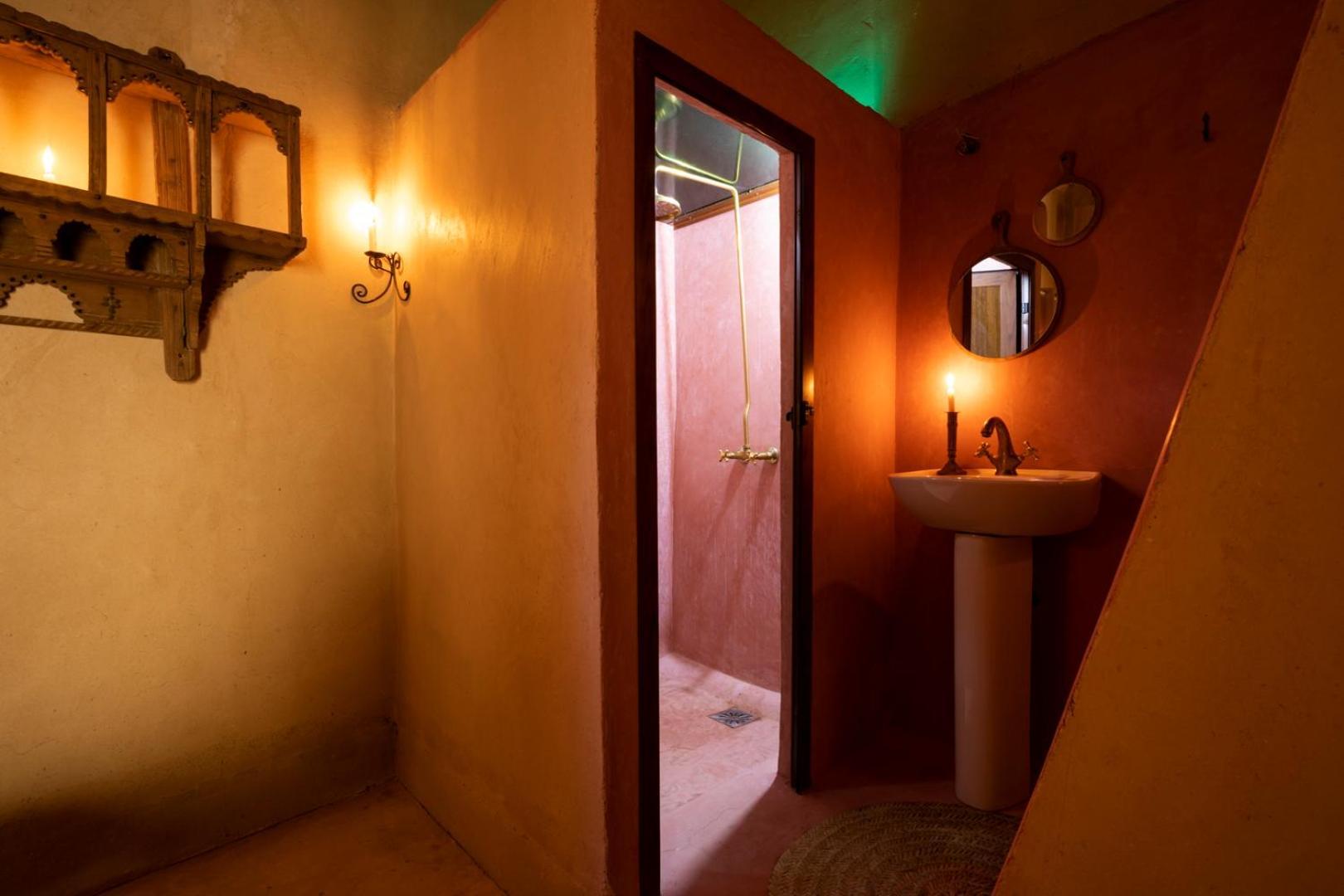 아이트벤하두 Kasbah Tebi B&B 외부 사진